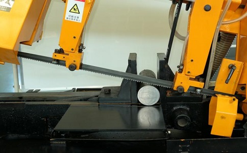 郫县数控带锯床自动送料精度会出现偏差吗？